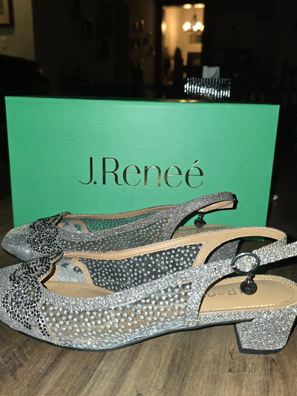 J. Renee Faleece Silver Embellished Blinv Slingback Flats size 7 Wide 1in Heel